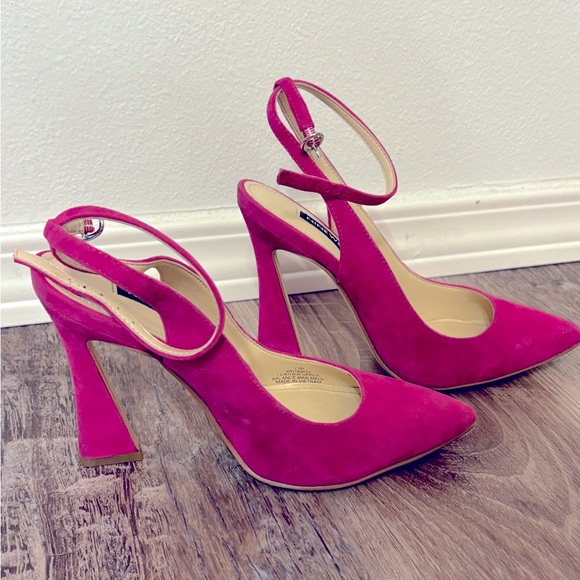 Fuscia pink suede sling back heels Nine West 5.5 - Picture 6 of 7